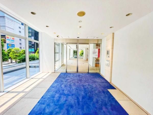 2LDK Apartment in Tokyo Times Tower, Chiyoda - Thumbnail 4
