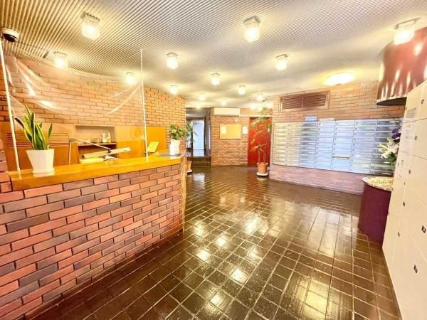 1LDK Apartment for Sale in Minato-ku, Tokyo - Thumbnail 3
