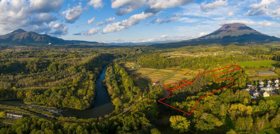 Development Land in Niseko Town, Hokkaido - 45,374.76 m² - Thumbnail 3