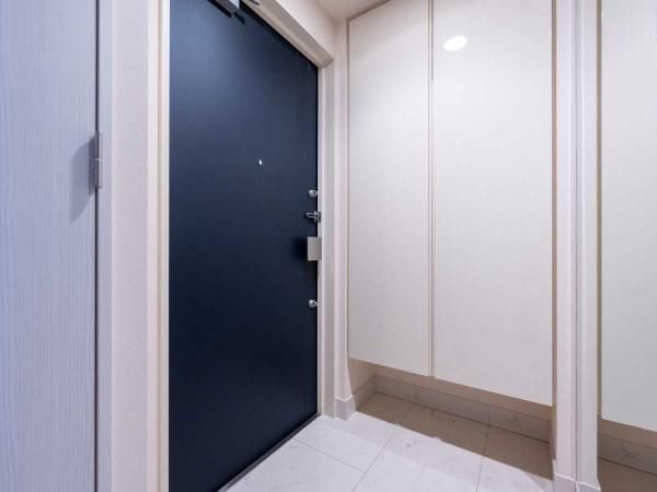 Park Tower Ikebukuro East Place 2LDK Apartment in Toshima - Thumbnail 4