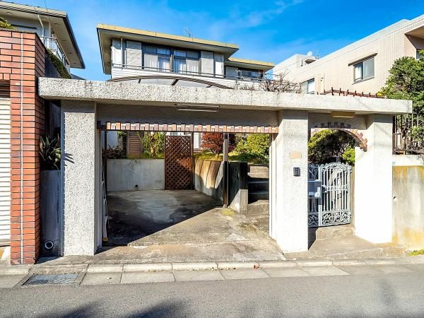 5LDK+S Detached House in Konandai, Yokohama - Thumbnail 3