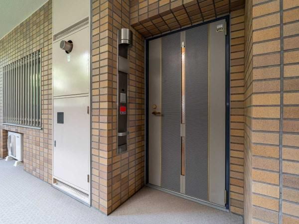 1LDK Ocean View Apartment in Fujisawa, Kanagawa - Thumbnail 3