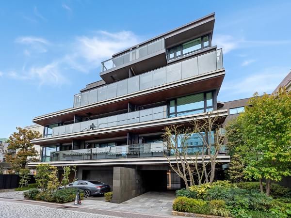 3LDK Apartment for Sale in Shinjuku, Tokyo – 75.14m² - Thumbnail 2