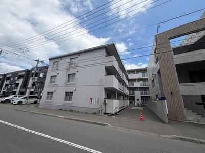 Renovated 1LDK Apartment Near Kotoni Station, Sapporo — Exterior, Nishi, Hokkaido