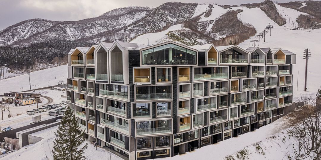 MUWA NISEKO #719 Ski-in Ski-out Apartment with Mt. Annupuri Views - Thumbnail 2