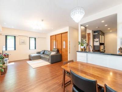 3LDK Apartment for Sale in Yokohama Nishi Ward, 92.92m² — Interior, Nishi, Kanagawa