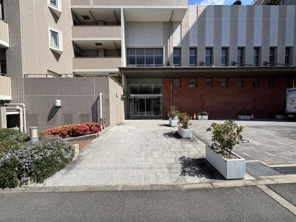 3LDK Apartment in Hirakata Garden Islands, Osaka - Thumbnail 3