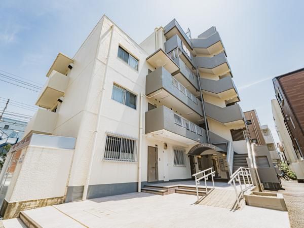 Renovated 2LDK Apartment in Edogawa, Tokyo for Sale - Thumbnail 2