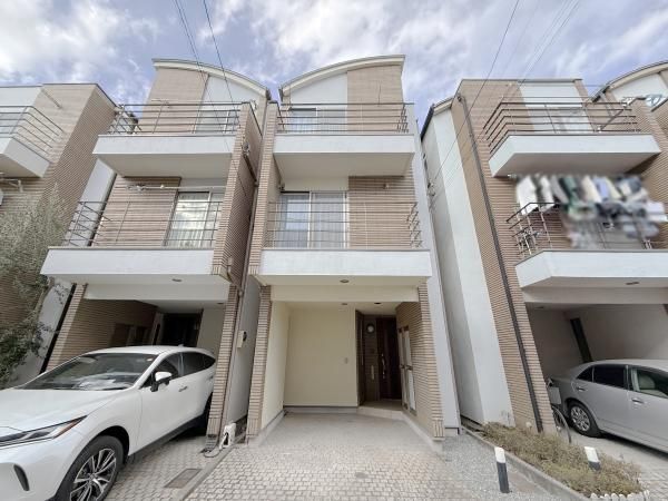 Renovated 3-Storey House in Hiyoshi, Yokohama - 82m2 - Thumbnail 2