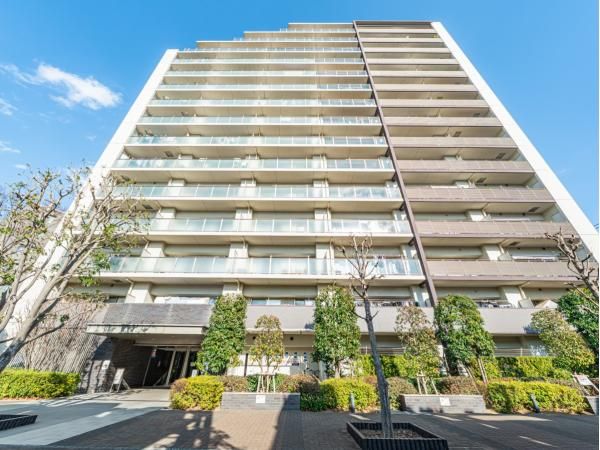 Duo Hills Shin-Tokorozawa Station Front 3LDK Apartment for Sale - Thumbnail 2
