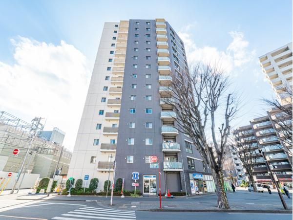 Duo Hills Shin-Tokorozawa Station Front 3LDK Apartment for Sale - Thumbnail 3