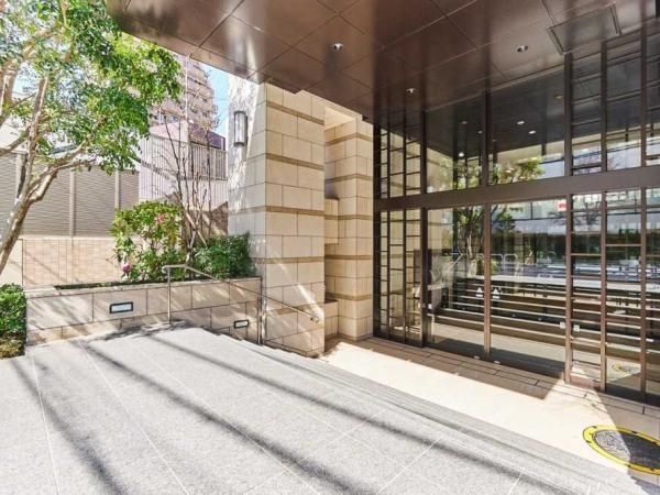 2LDK Apartment for Sale in Higashi-Oi, Shinagawa, Tokyo - Thumbnail 3