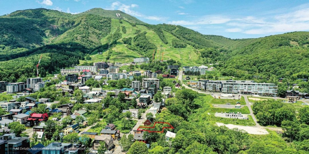 Middle Hirafu Creekside Premium 334 Tsubo Land for Sale - Thumbnail 3