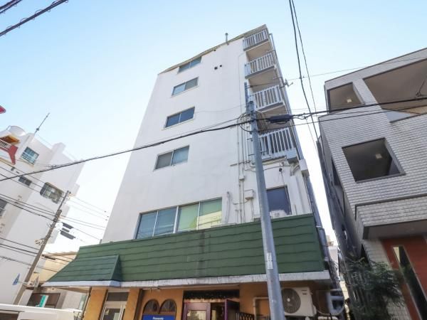 Renovated 1LDK Apartment in Meguro, Tokyo - Top Floor, South Facing - Thumbnail 4