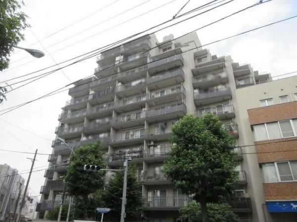 45.9m2 Renovated 2DK Apartment in Meguro, Tokyo - Thumbnail 2