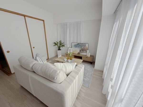 Renovated 3LDK Apartment for Sale in Higashinogawa, Kawasaki - Thumbnail 4