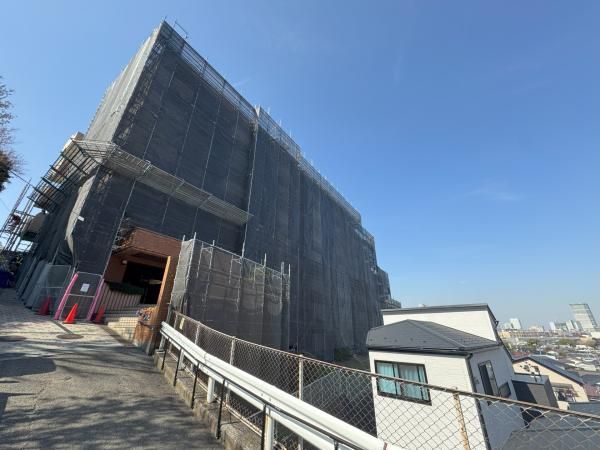 3LDK Apartment for Sale in Minami-ku, Yokohama - 72.5m² - Thumbnail 2