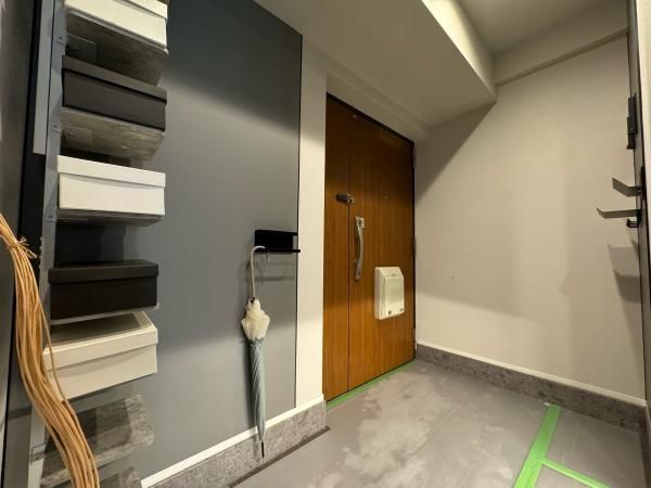Renovated 3LDK Apartment in Chiyoda, Tokyo - Thumbnail 3
