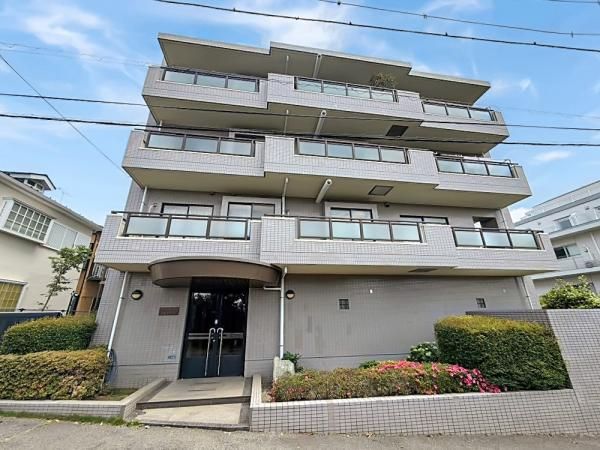 Renovated 3LDK Apartment in Kawasaki, Kanagawa – 73m² - Thumbnail 3