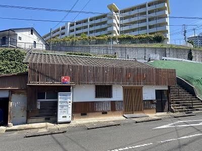Land for Sale in Sasebo, Nagasaki with Road Access and Utilities - Thumbnail 4