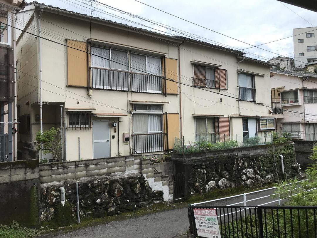 Two-Unit Apartment Building with Tenant in Nagasaki City - Image 1
