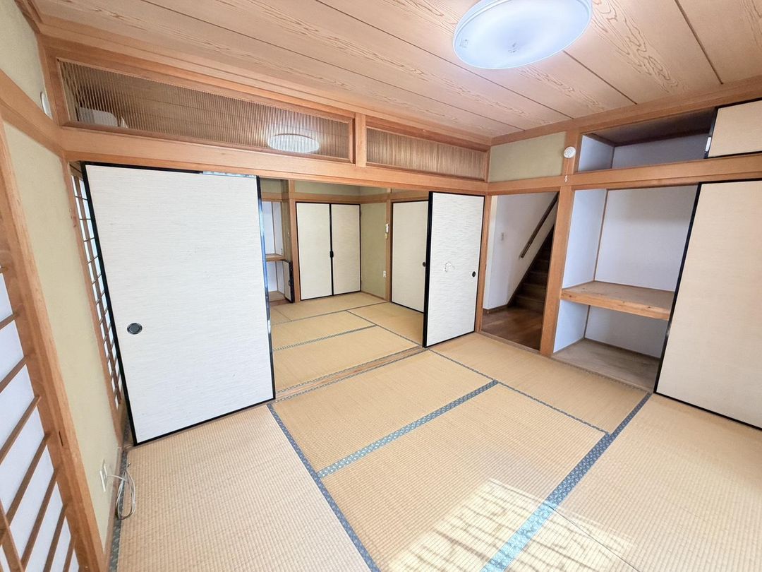 6SLDK Two-Storey House for Sale in Nagayo-cho, Nagasaki - Thumbnail 4