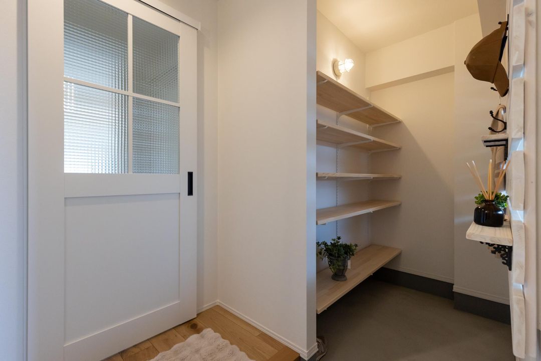 Renovated 1LDK Apartment in Nagasaki City - 54.23 sqm - Thumbnail 3