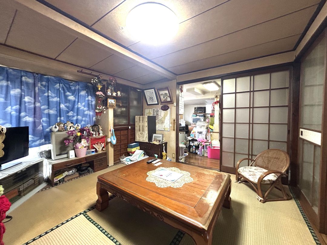 1961 3K House with Loft for Sale in Omura, Nagasaki - Thumbnail 4