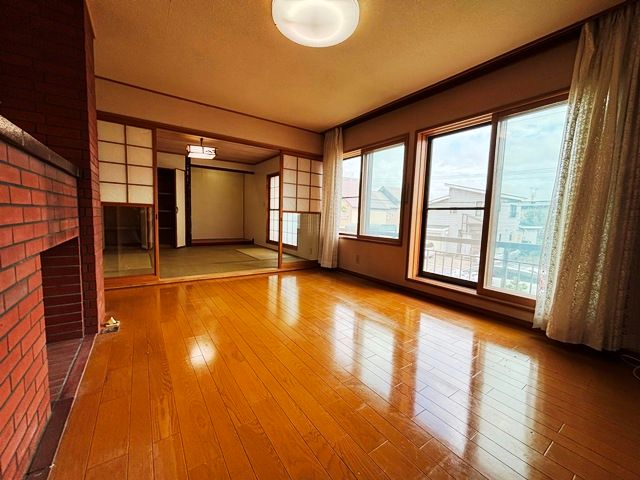 7LDK Niseko Townhouse for Sale Near Mount Yotei - Thumbnail 4