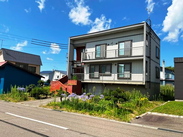 7LDK Niseko Townhouse for Sale Near Mount Yotei - Thumbnail 3