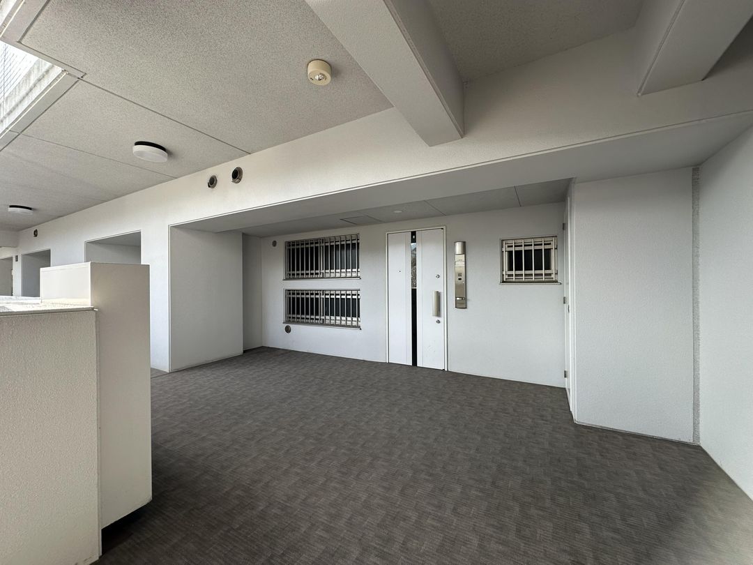 2SLDK Apartment for Sale in Nagasaki City, 57.57 sqm - Thumbnail 2