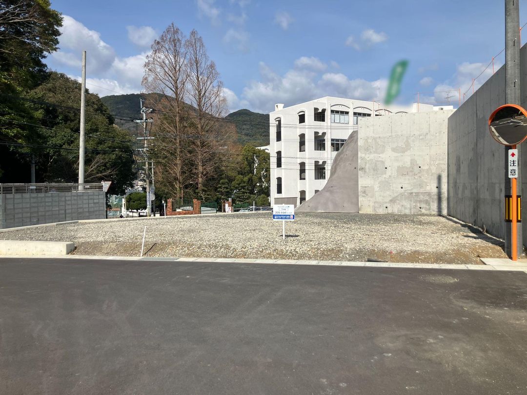 Residential Land for Sale in Sasebo's Shimizu School District, Nagasaki - Thumbnail 2