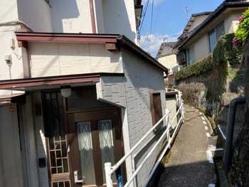 Wooden 4K House for Sale in Nagasaki's Honmachi - Thumbnail 2