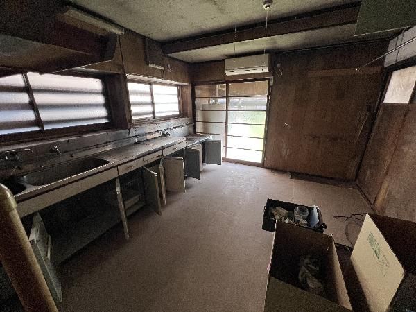 Pre-War 5DK House for Sale in Aga Town, Niigata - 500,000 Yen - Thumbnail 3
