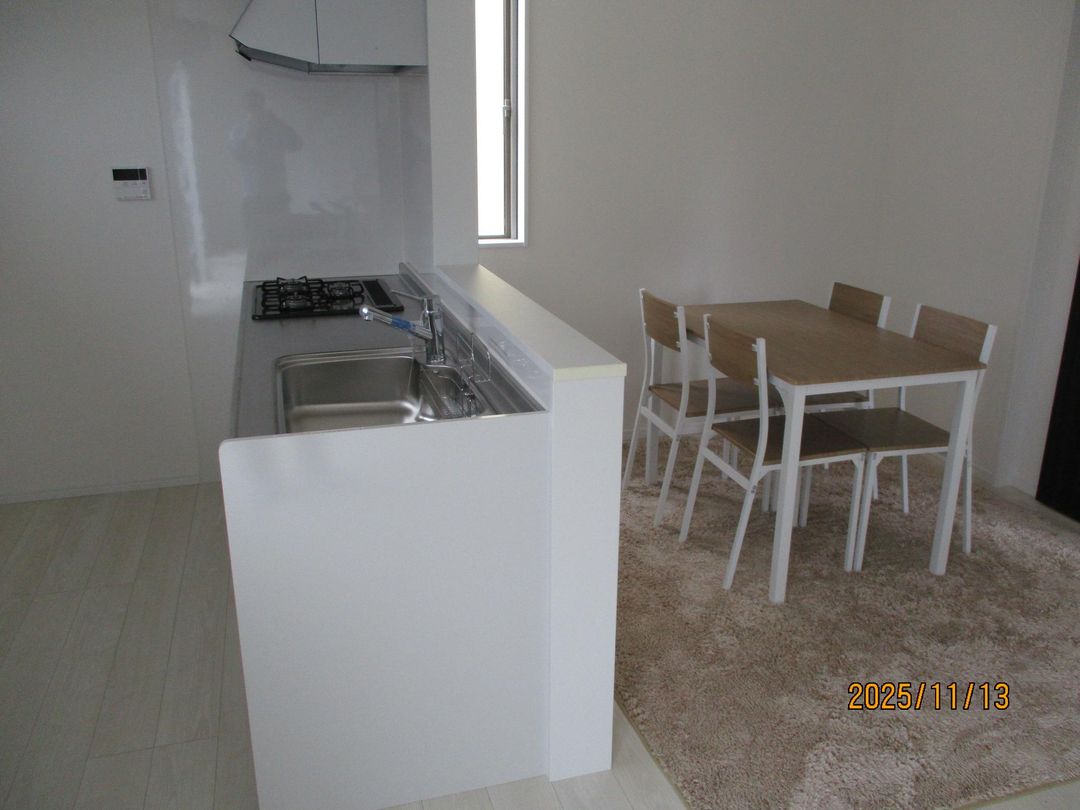 Modern 3LDK House for Sale in Isahaya, Nagasaki - Thumbnail 3
