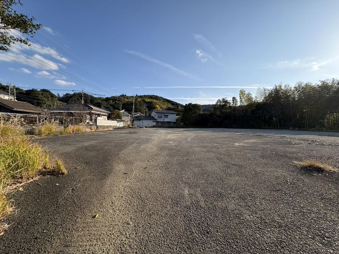Large 3343 sqm Land for Sale in Sasebo, Nagasaki - Development Site - Thumbnail 4