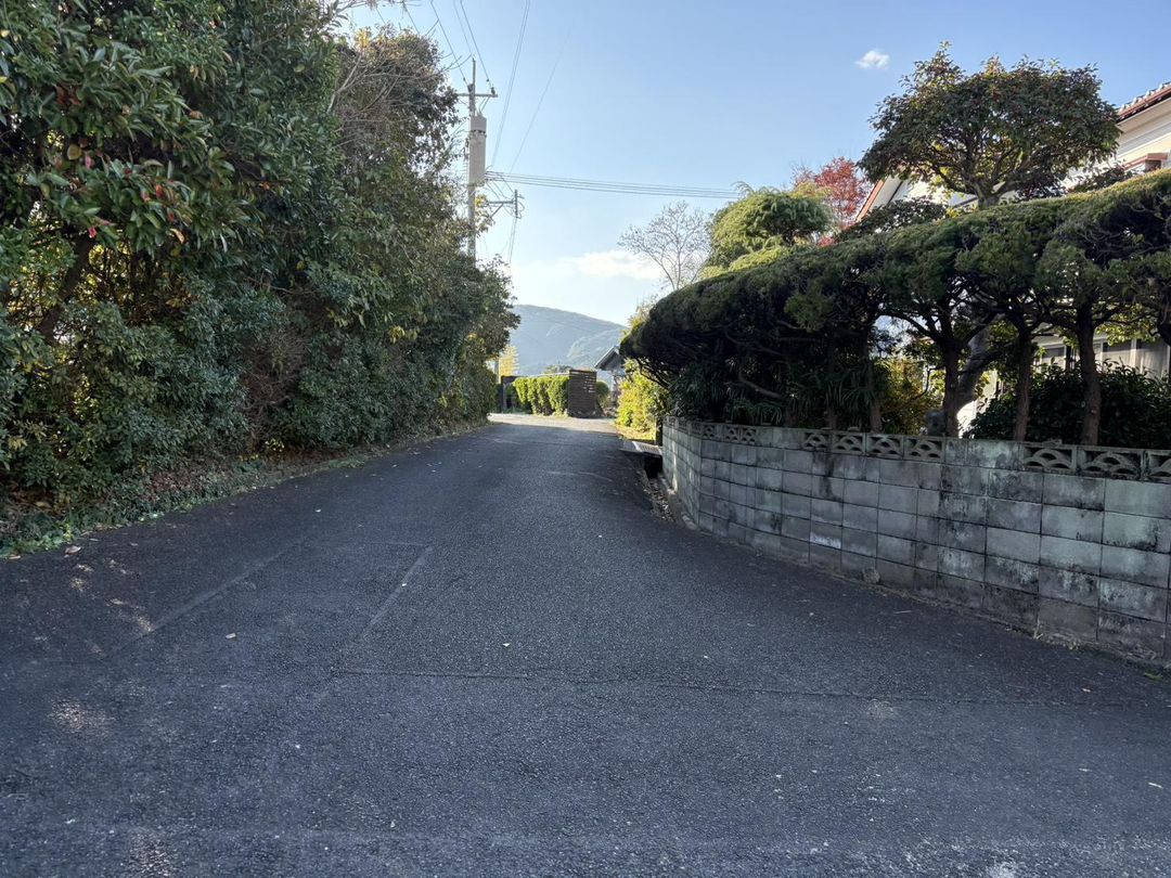 Large 3343 sqm Land for Sale in Sasebo, Nagasaki - Development Site - Thumbnail 2