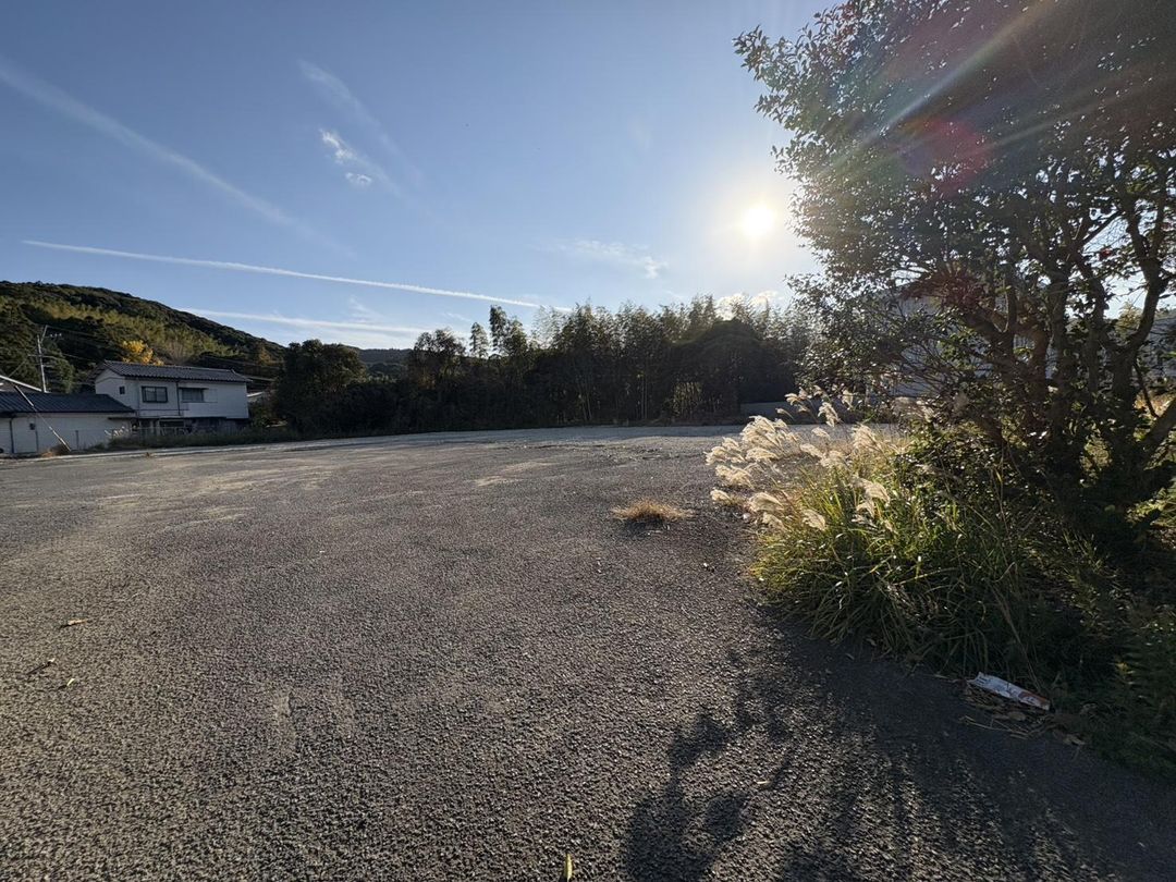 Large 3343 sqm Land for Sale in Sasebo, Nagasaki - Development Site - Thumbnail 3