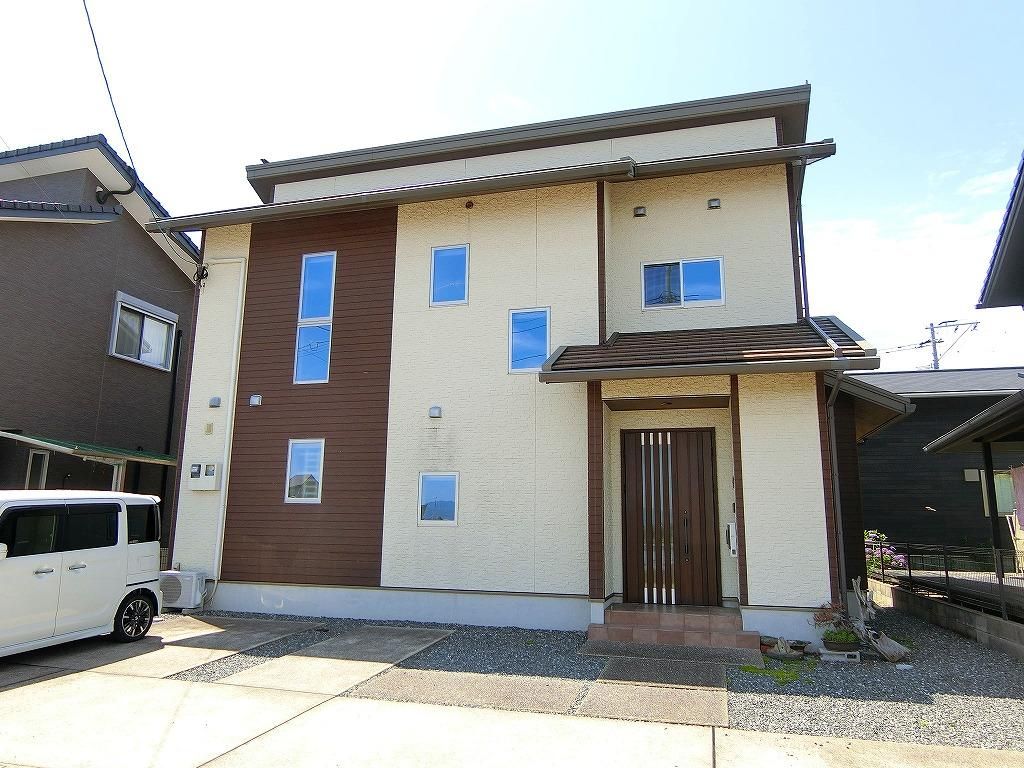 4SLDK House in Omura City with Garden and Parking - Thumbnail 2