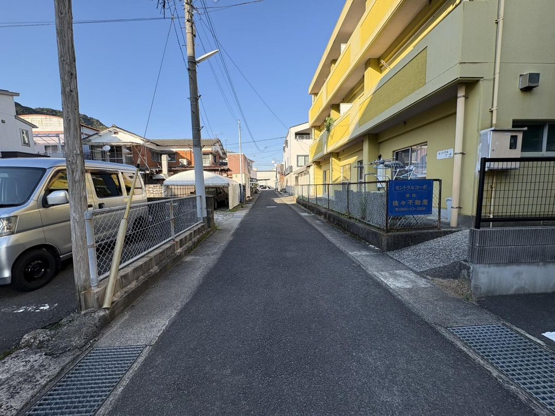 12-Unit Apartment Building for Sale in Saza, Nagasaki - Thumbnail 3