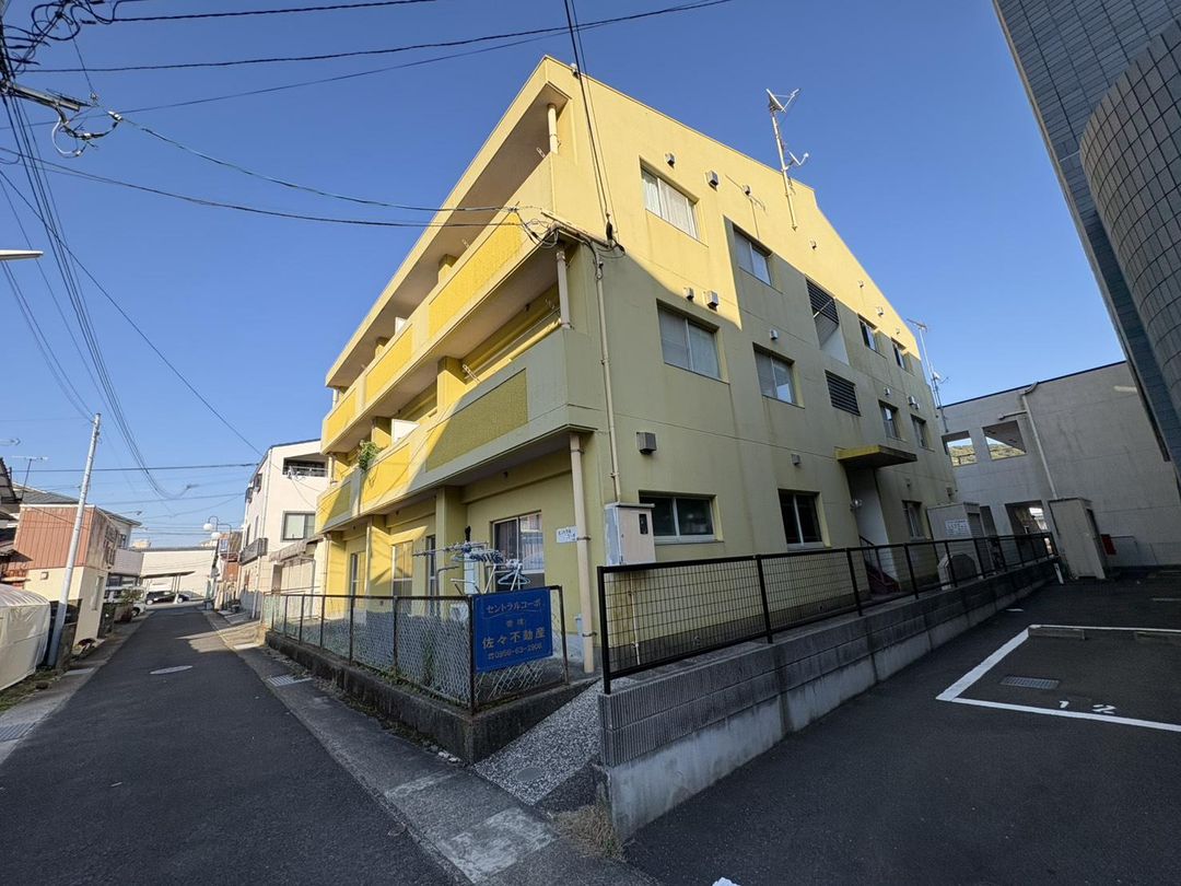 12-Unit Apartment Building for Sale in Saza, Nagasaki - Thumbnail 2