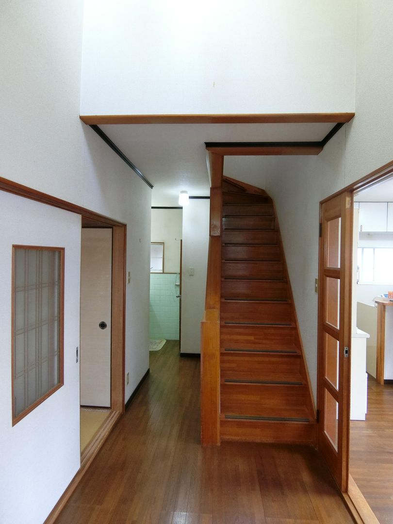 4LDK Detached House for Sale in Quiet Nagasaki Neighborhood - Thumbnail 2