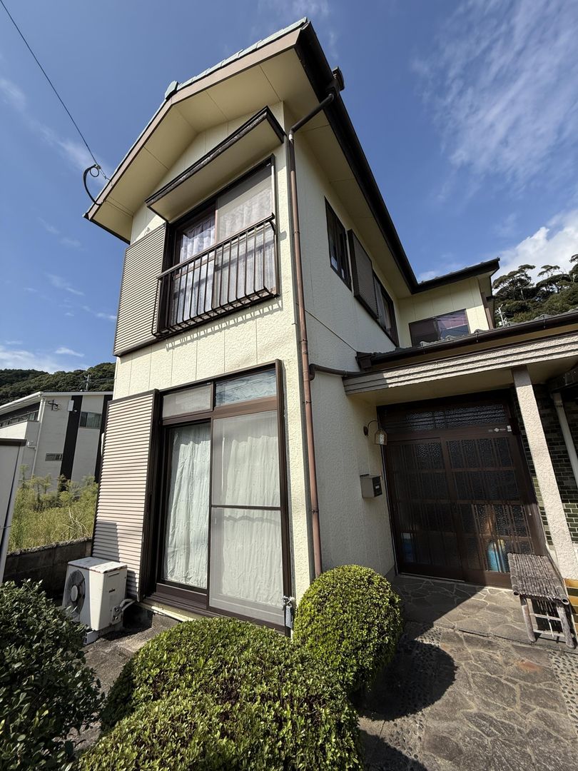 6DK Detached House for Sale in Nagasaki City with Garden - Thumbnail 2