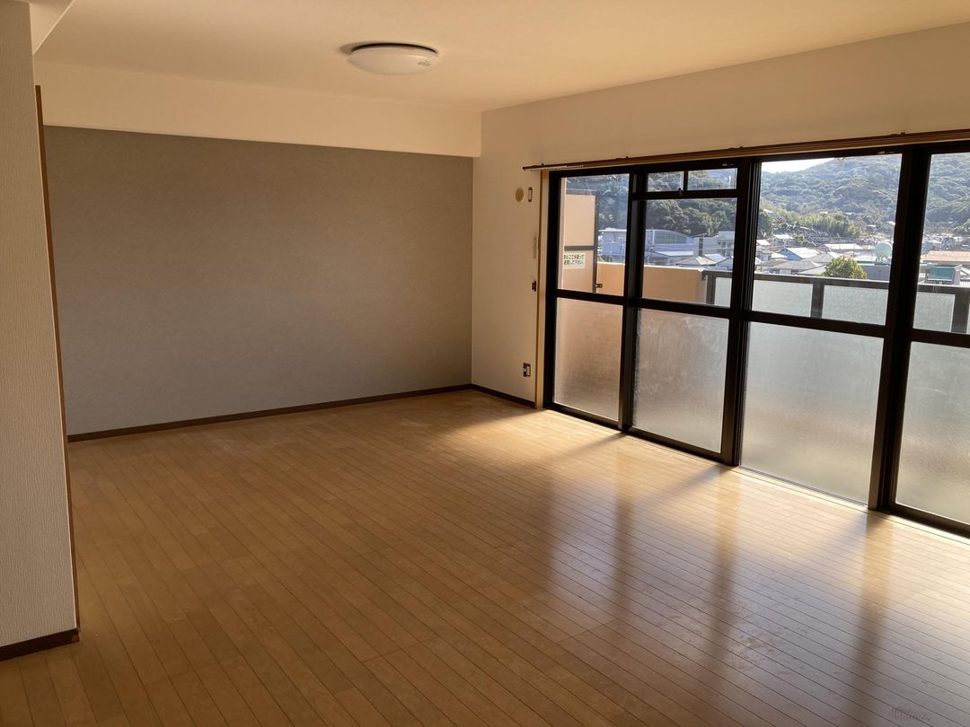 3LDK Apartment for Sale in Nagasaki City 71.56 sqm - Thumbnail 3