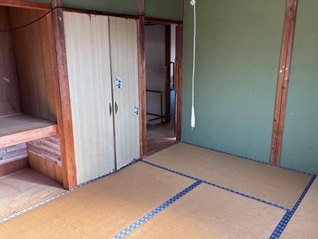 Seaside 3LDK House for Sale in Nagasaki with Free Parking - Thumbnail 3