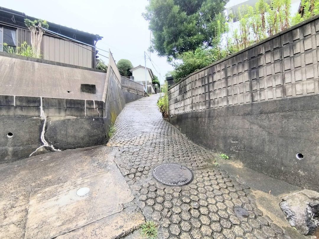1985 5DK House for Sale in Nagasaki's Yahagacho - Thumbnail 4