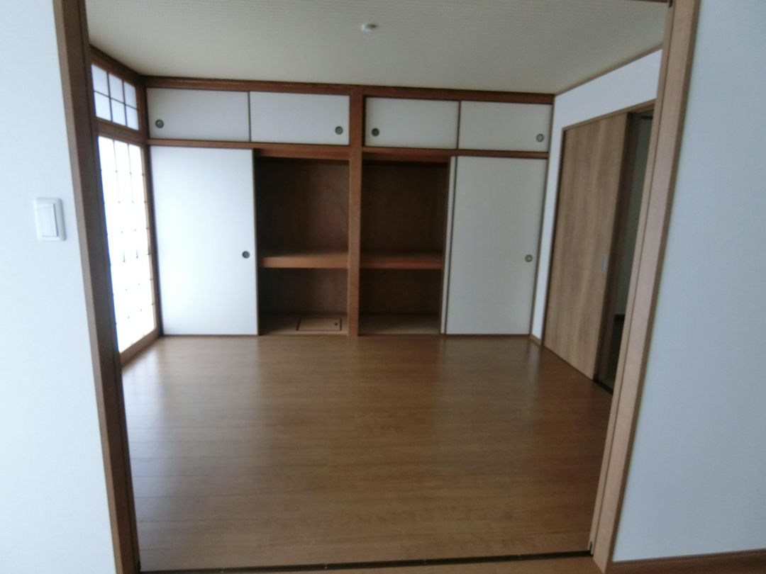 Hayama Mansion for Sale in Nagasaki City - Thumbnail 2
