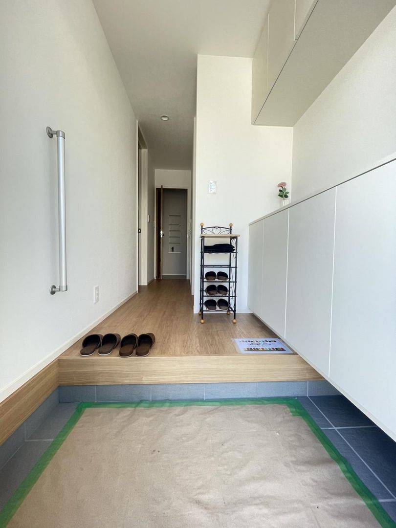New 4LDK House in Omura, Nagasaki with 3+ Parking - Thumbnail 2