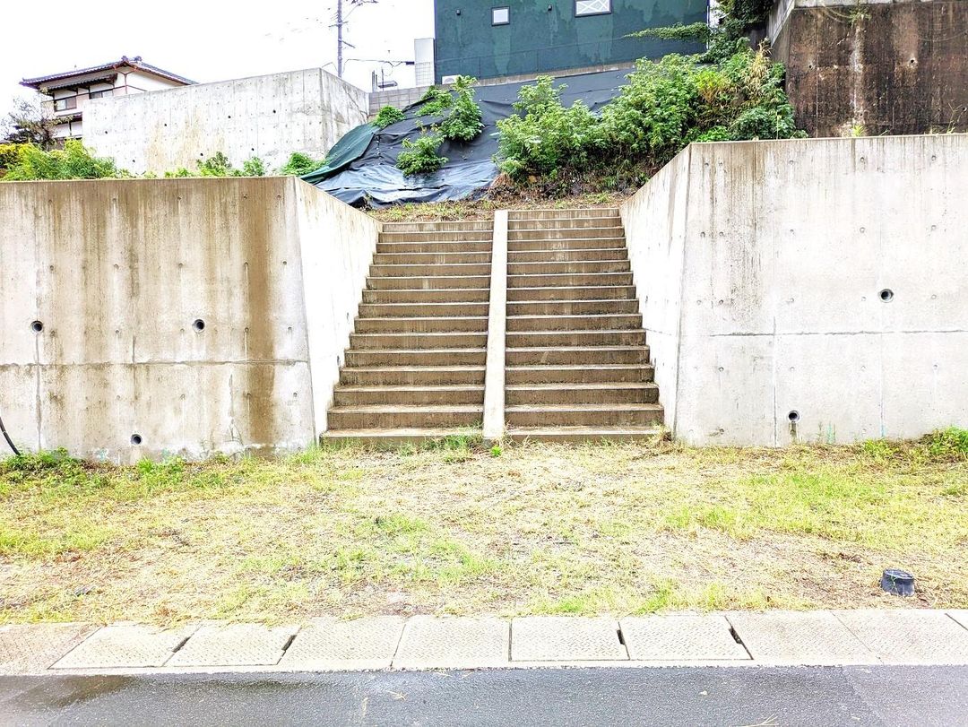 Land for Sale in Isahaya, Nagasaki - 211 sqm - Thumbnail 3