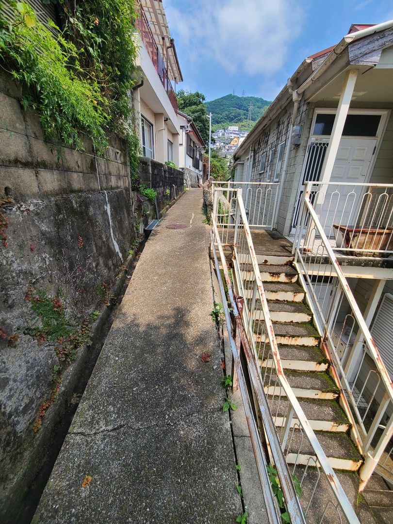Sloping Land for Sale in Nagasaki's Zenizamachi - Thumbnail 4